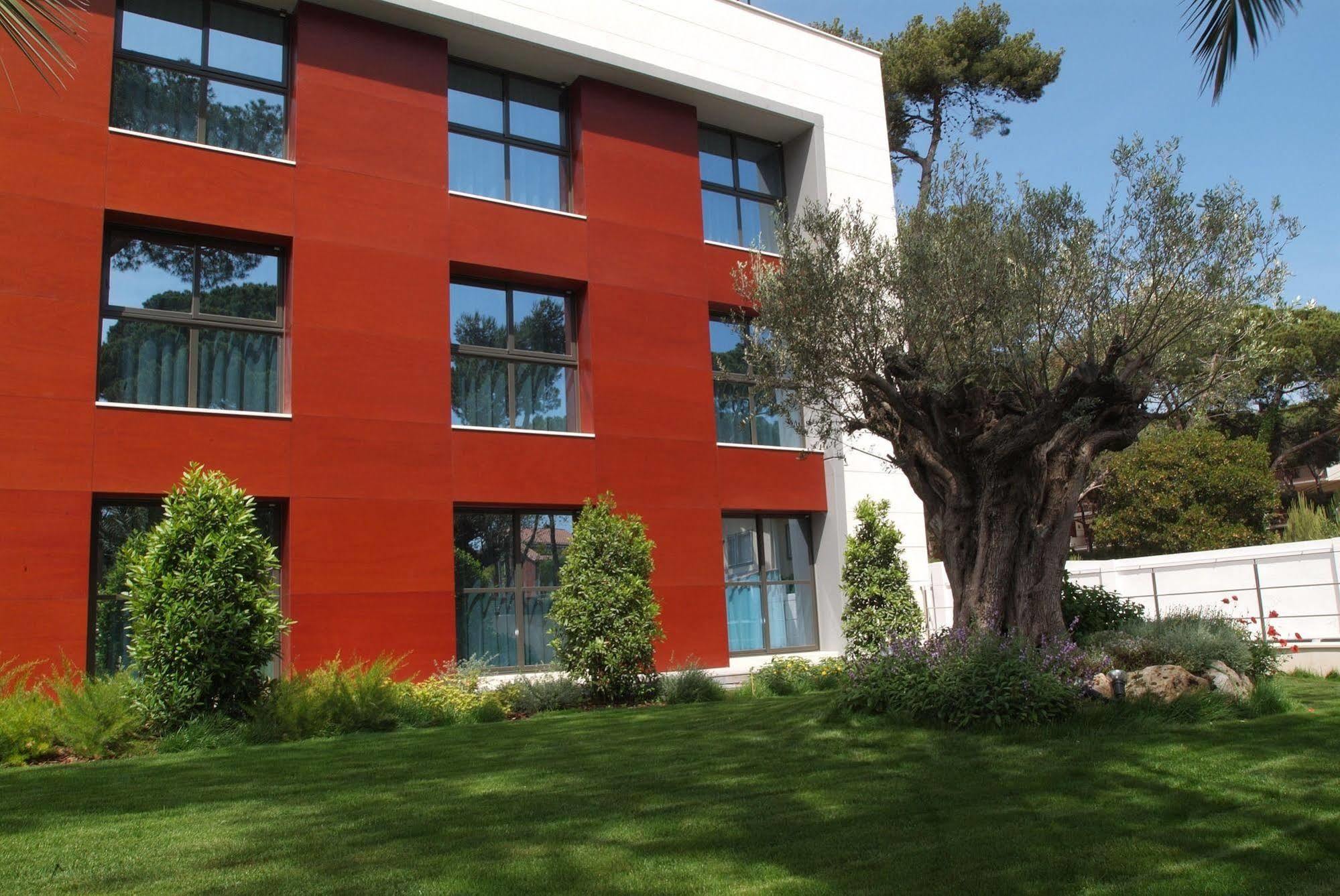 Apartamentos Royal Marina Gardens Castelldefels Exterior foto