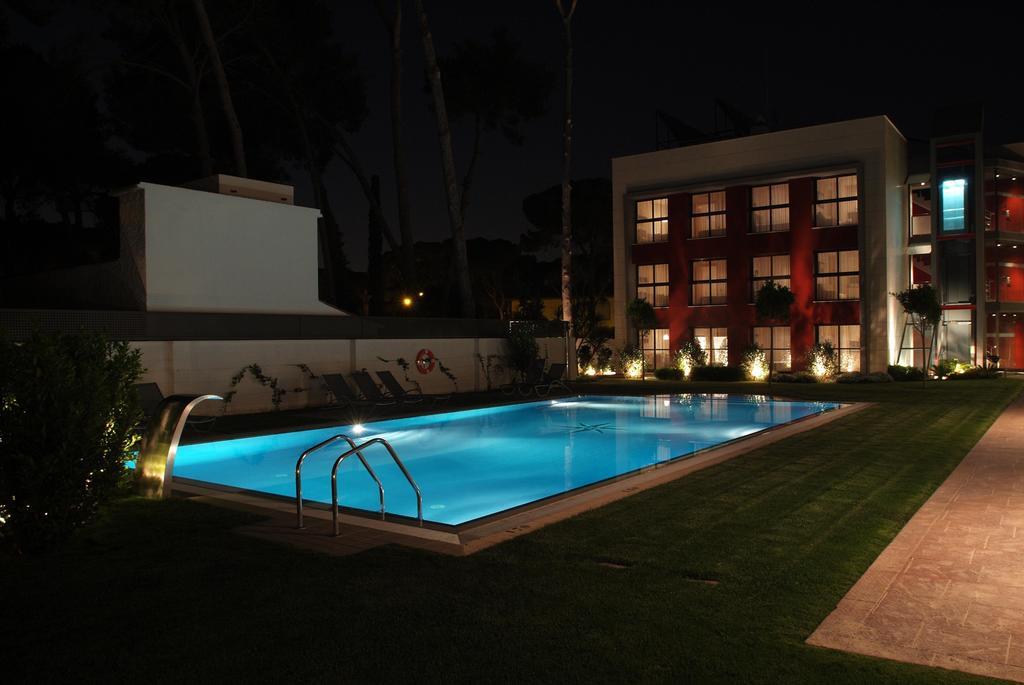 Apartamentos Royal Marina Gardens Castelldefels Exterior foto