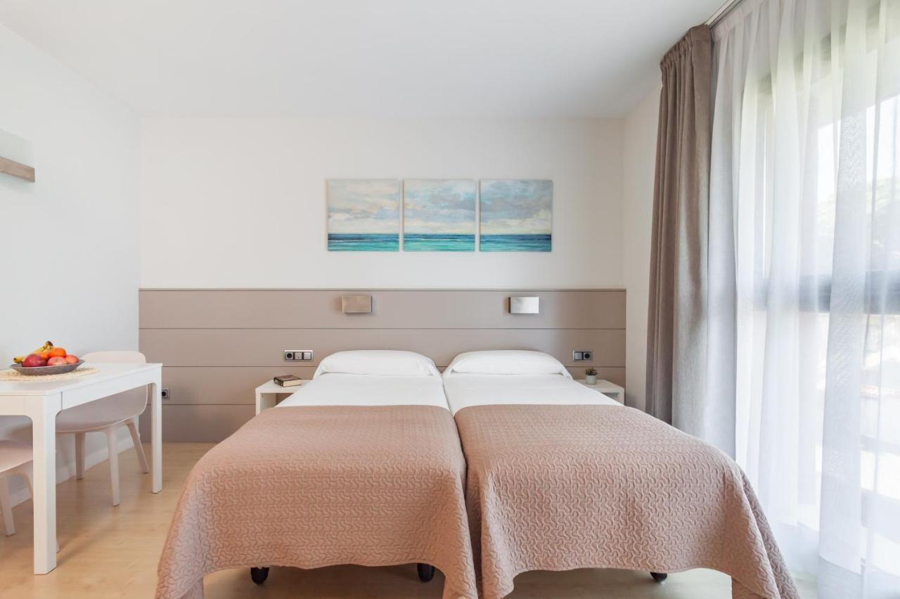 Apartamentos Royal Marina Gardens Castelldefels Exterior foto