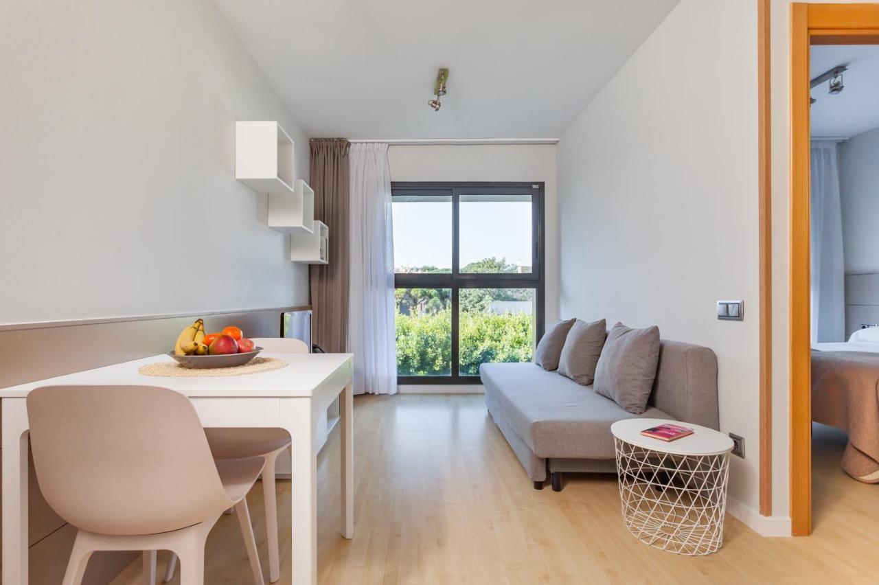 Apartamentos Royal Marina Gardens Castelldefels Exterior foto